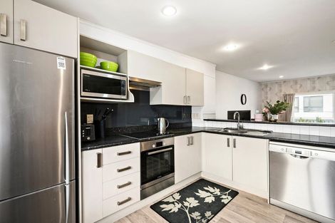 Photo of property in 18/3 Kelvin Grove, Te Aro, Wellington, 6011
