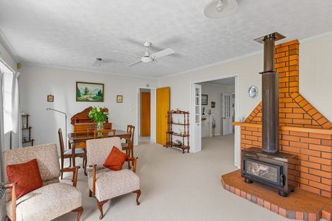 Photo of property in 22 Andrew Street, Waikanae, 5036