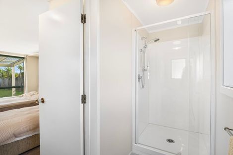 Photo of property in 50 Park Avenue, Waitarere Beach, Levin, 5510