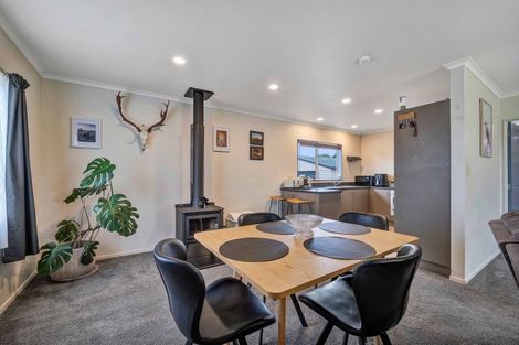 Photo of property in 75 Tauhuri Street, Manaia, 4612