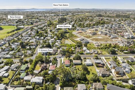 Photo of property in 11 Simpson Road, Ranui, Auckland, 0612