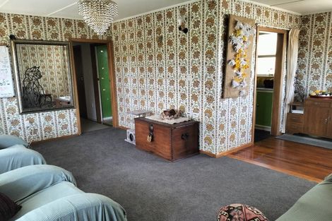 Photo of property in 30 Mark Avenue, Paparangi, Wellington, 6037