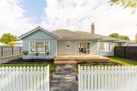 Photo of property in 17 Brown Street, Hamilton East, Hamilton, 3216