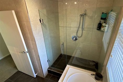 Photo of property in 5 Godwit Place, Waiuku, 2123