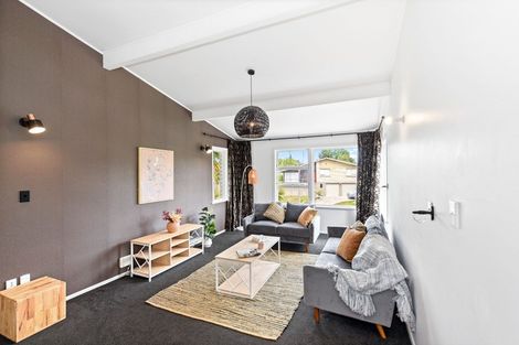 Photo of property in 10 Jennifer Place, Chartwell, Hamilton, 3210