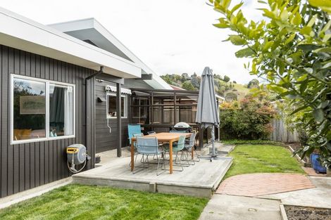 Photo of property in 18 Ngarimu Crescent, Taradale, Napier, 4112