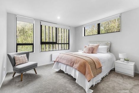 Photo of property in 10/6u Bushland Grove, Paparangi, Wellington, 6037