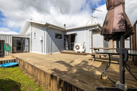 Photo of property in 10 Miranda Street, Stratford, 4332