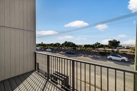 Photo of property in 5/231 Marine Parade, New Brighton, Christchurch, 8061