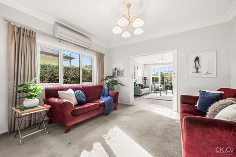 Photo of property in 7 Anderson Grove, Epuni, Lower Hutt, 5011