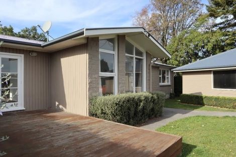 Photo of property in 66 Staveley Street, Avonhead, Christchurch, 8042