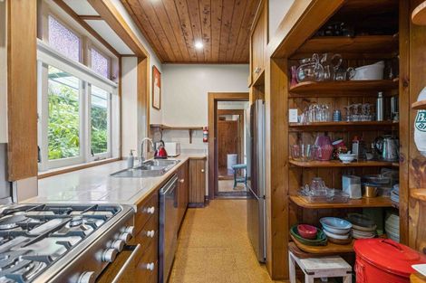 Photo of property in 24 Myrtle Street, Hamilton East, Hamilton, 3216