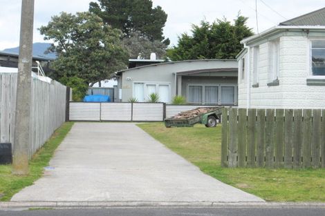 Photo of property in 227a Ocean Road, Whangamata, 3620