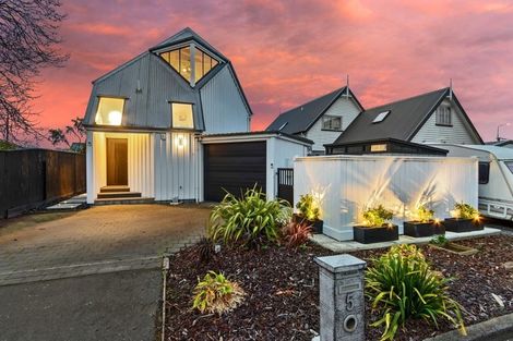 Photo of property in 2/36 Edgeware Road, St Albans, Christchurch, 8014