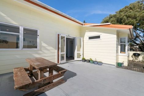 Photo of property in 76 Lord Street, Stokes Valley, Lower Hutt, 5019