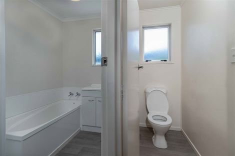 Photo of property in 13 Splitt Avenue, Glenview, Hamilton, 3206