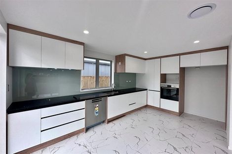 Photo of property in 10 Heihei Street, Papakura, 2110