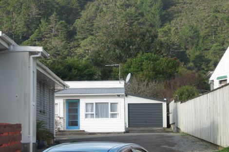 Photo of property in 331a Stokes Valley Road, Stokes Valley, Lower Hutt, 5019