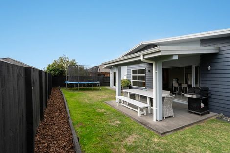 Photo of property in 18 Tulip Drive, Cambridge, 3434