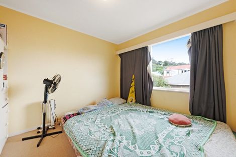 Photo of property in 139u5 Queens Drive, Lyall Bay, Wellington, 6022