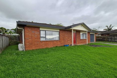 Photo of property in 1/33 Kopara Place, Clendon Park, Auckland, 2103