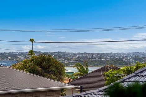 Photo of property in 3/95 Bayswater Avenue, Bayswater, Auckland, 0622