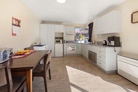 Photo of property in 15a Canning Street, Gore, 9710