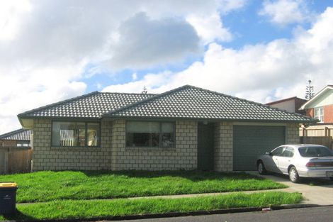 Photo of property in 27 Norcross Avenue, Henderson, Auckland, 0612