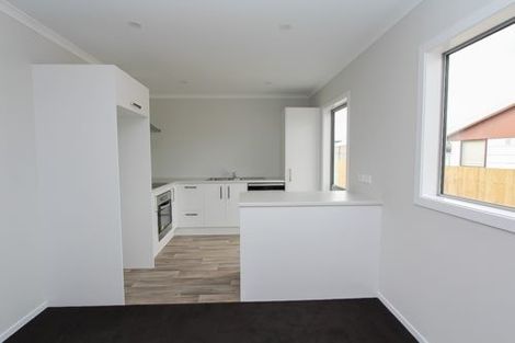 Photo of property in 14u4 Breckons Avenue, Nawton, Hamilton, 3200