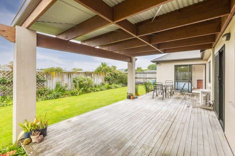 Photo of property in 14 Belgrove Place, Waipukurau, 4200