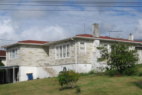 Photo of property in 79 Mcleod Road, Te Atatu South, Auckland, 0610