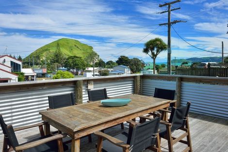 Photo of property in 3 Ratau Street, Mahia, Nuhaka, 4198