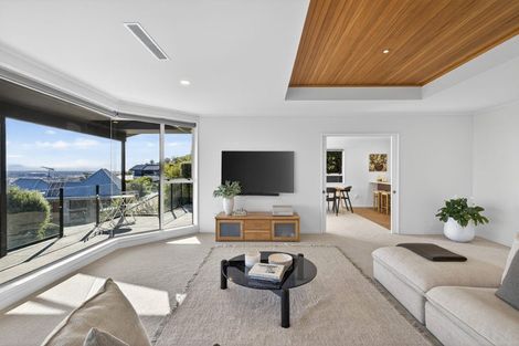 Photo of property in 1/35 Lookaway Place, Huntsbury, Christchurch, 8022