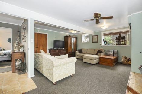 Photo of property in 30 Gallony Avenue, Massey, Auckland, 0614