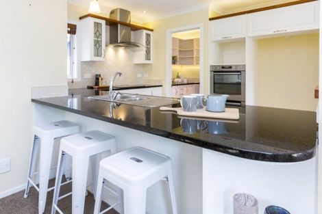 Photo of property in 7 Parkwood Grove, Trentham, Upper Hutt, 5018