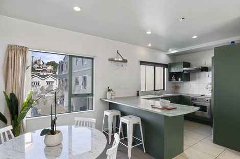 Photo of property in 6/142 Ghuznee Street, Te Aro, Wellington, 6011