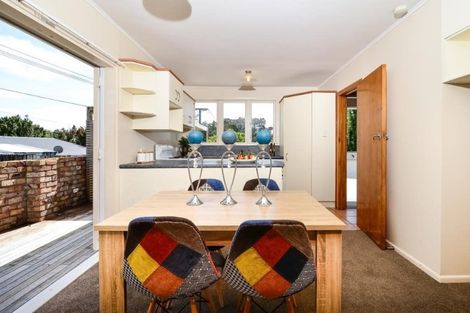 Photo of property in 24 Helena Street, Massey, Auckland, 0614