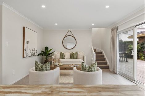 Photo of property in 2/8 Terrace Avenue, Mount Maunganui, 3116