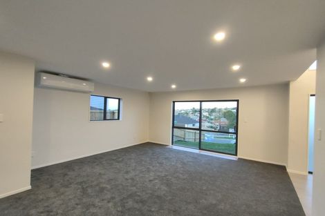 Photo of property in 33 Korihi Drive, Swanson, Auckland, 0614