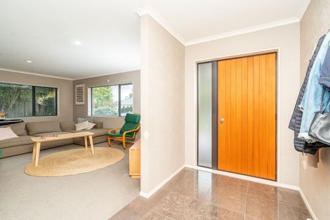 Photo of property in 16 Ravenscourt Place, Huntington, Hamilton, 3210