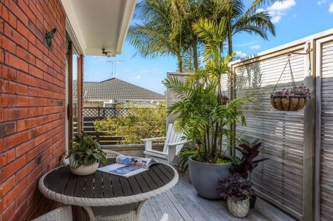 Photo of property in 2/6 Manuka Street, Orewa, 0931