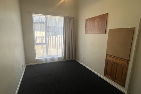 Photo of property in 24 Hereford Street, West End, Palmerston North, 4410