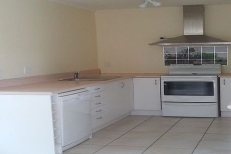 Photo of property in 33 Oriwa Street, Waikanae, 5036