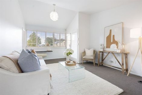 Photo of property in 1/37 Matipo Street, Riccarton, Christchurch, 8041