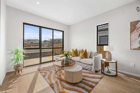 Photo of property in 73 Tributary Parade, Karaka, 2113