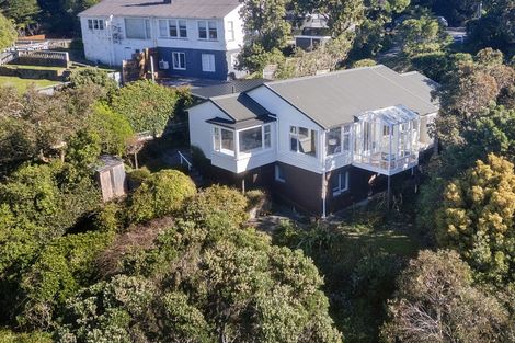 Photo of property in 15 Lyons Crescent, Strathmore Park, Wellington, 6022