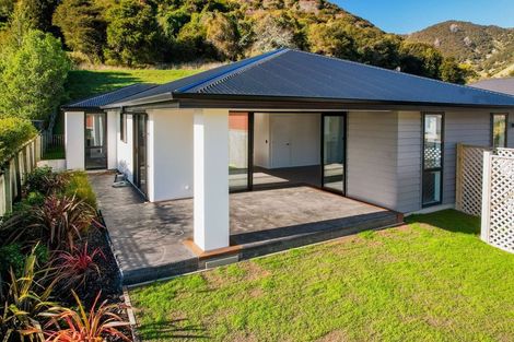 Photo of property in 7b Devenish Place, Atawhai, Nelson, 7010