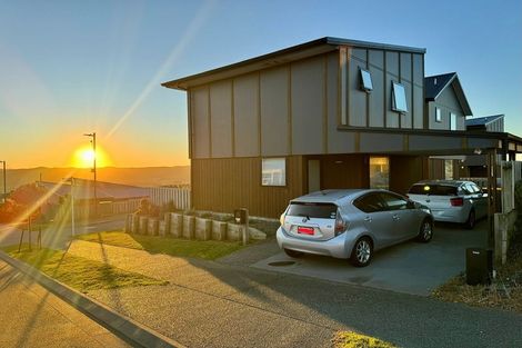 Photo of property in 73 Cedarwood Street, Woodridge, Wellington, 6037