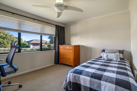 Photo of property in 6 Golden Courie Close, Papamoa Beach, Papamoa, 3118