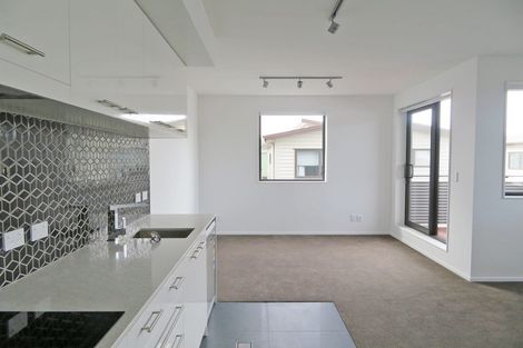 Photo of property in The Firemans Apartments, 215/321 Jackson Street, Petone, Lower Hutt, 5012